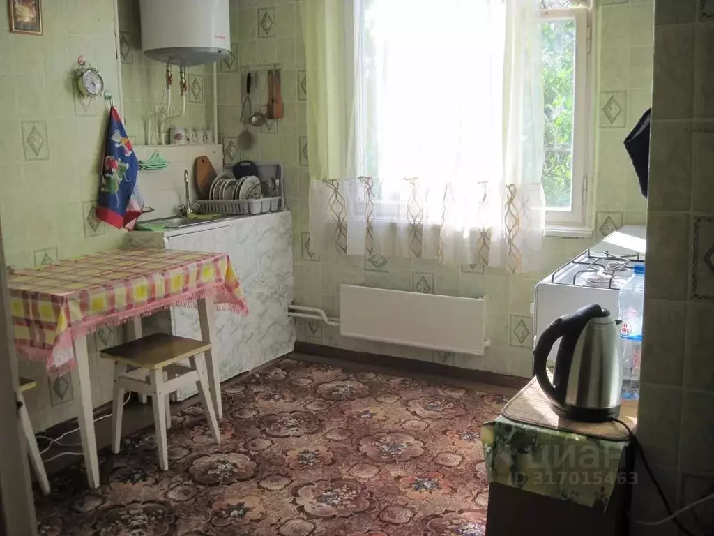 1-к кв. Севастополь просп. Октябрьской Революции, 40/11 (42.0 м) - Фото 1