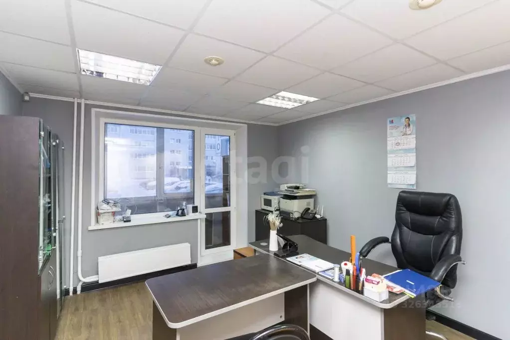 Помещение свободного назначения в Тюменская область, Тюмень Широтная ... - Фото 1