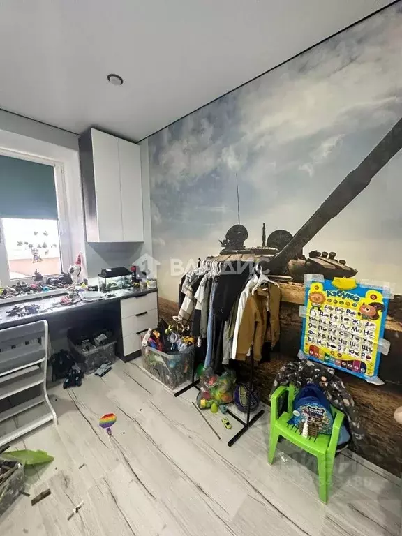 3-к кв. Волгоградская область, Волгоград ул. Маршала Еременко, 120 ... - Фото 2