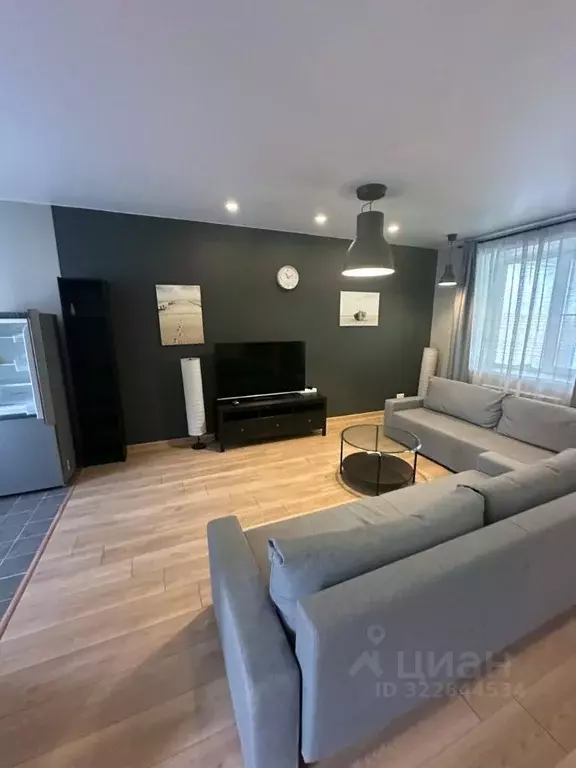 Дом в Тверская область, Конаковский муниципальный округ, д. Плоски, ... - Фото 1