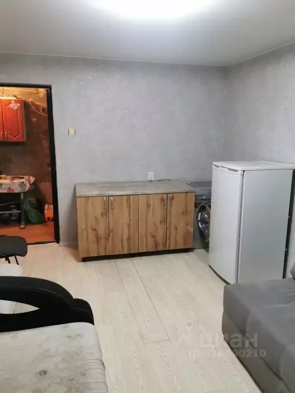 Комната Тюменская область, Тюмень ул. Республики, 229 (13.5 м) - Фото 2