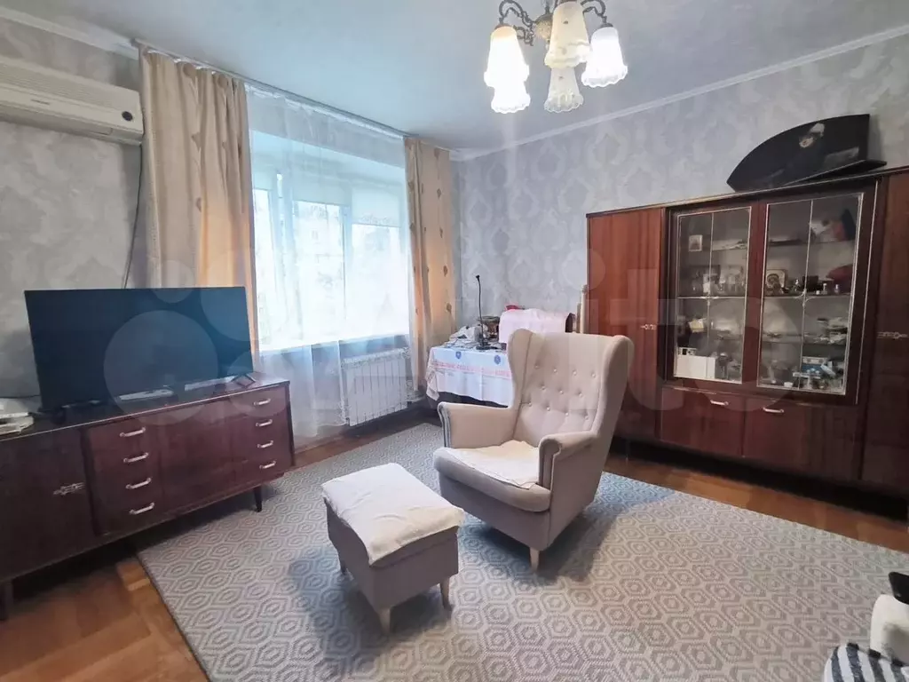 2-к. квартира, 55 м, 6/10 эт. - Фото 1
