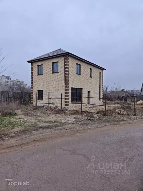 Дом в Волгоградская область, Волгоград Родники СНТ, 20 (136 м) - Фото 1