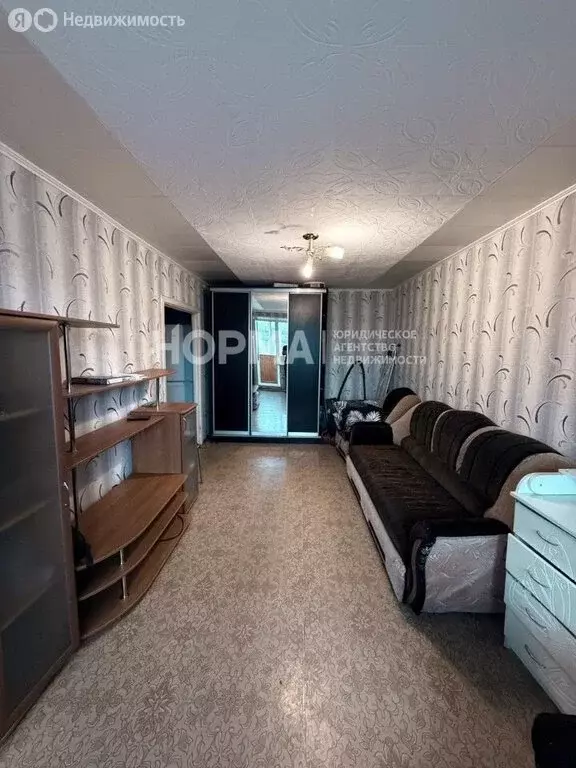 1-комнатная квартира: Октябрьский, 34-й микрорайон, 11 (34.9 м) - Фото 1