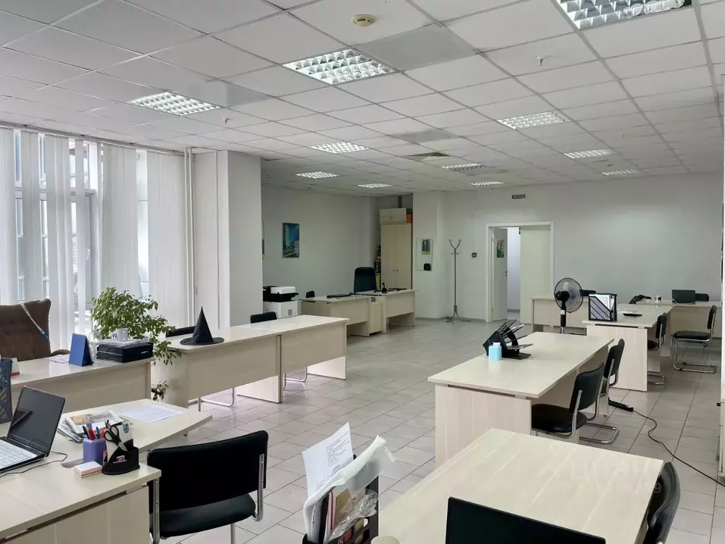 Офис в Красноярский край, Красноярск Караульная ул., 88 (88 м) - Фото 1