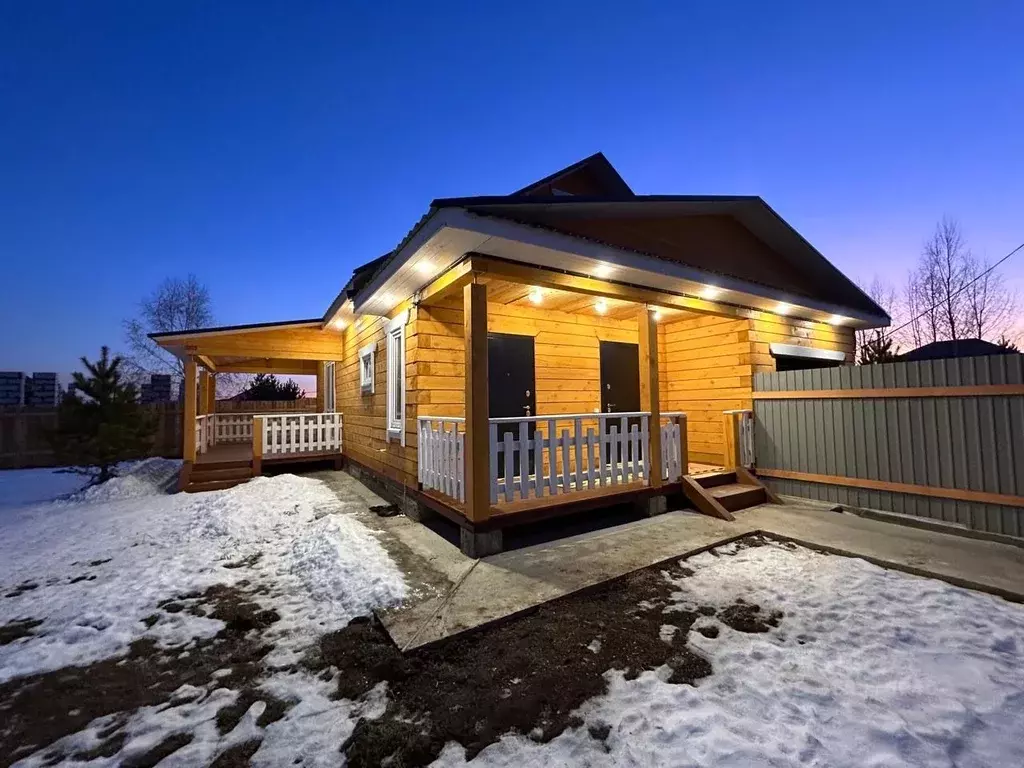 Дом в Иркутская область, Иркутский муниципальный округ, д. Карлук ул. ... - Фото 2