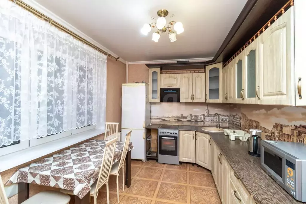 2-к кв. Тюменская область, Тюмень Тарманы мкр, ул. Маршака, 7 (65.0 м) - Фото 1