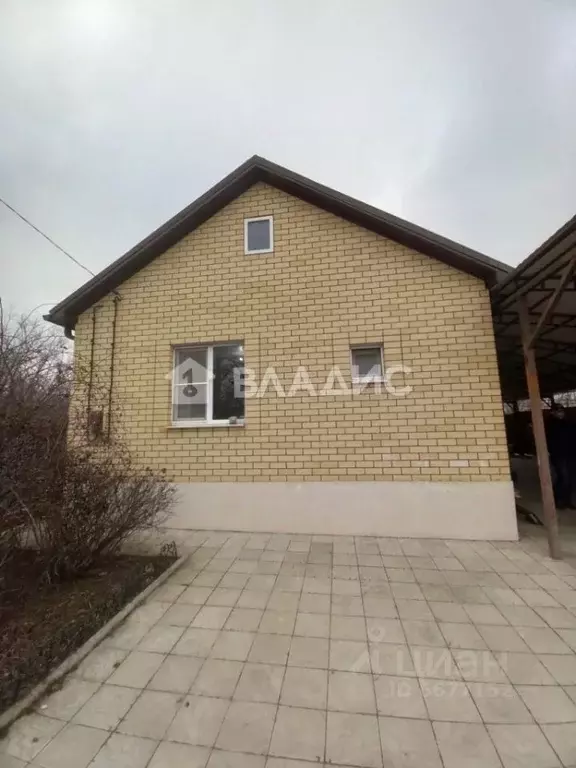 Дом в Калмыкия, Элиста заезд Кирбазарный (54 м) - Фото 0