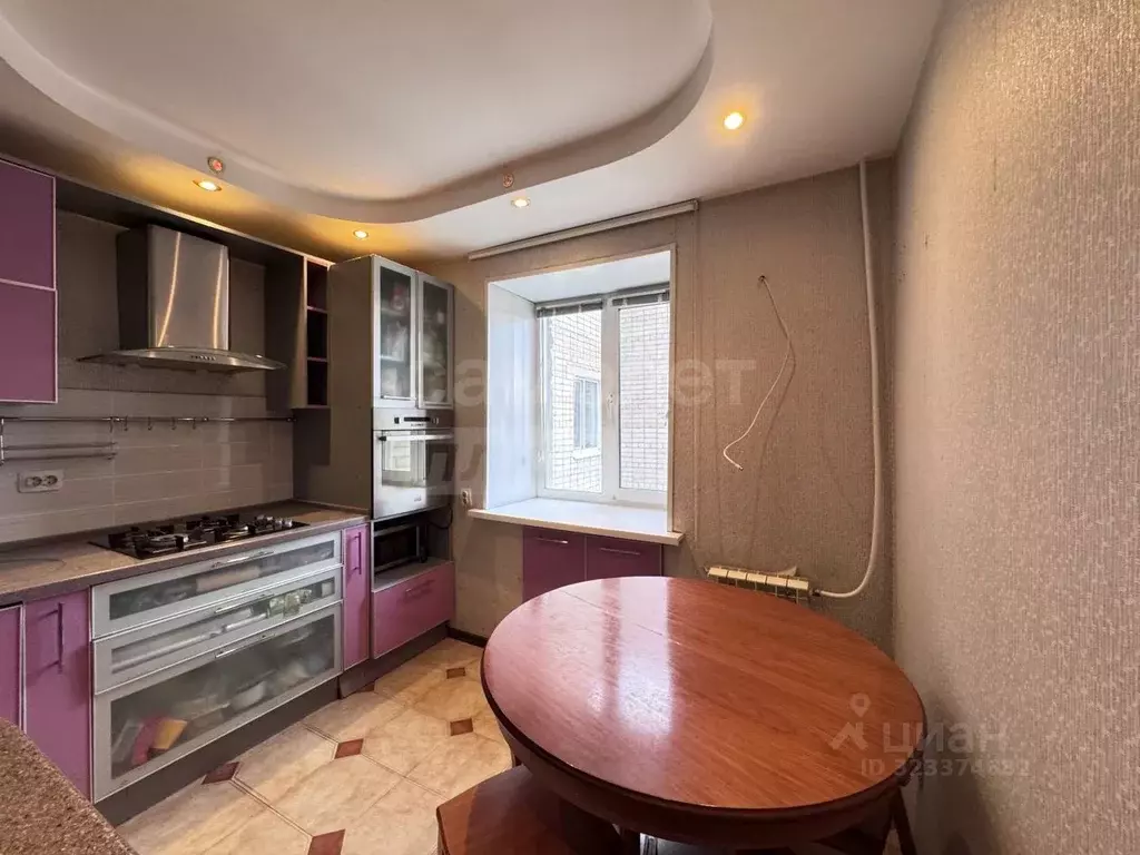 3-к кв. Оренбургская область, Оренбург Турбинная ул., 9 (63.0 м) - Фото 1