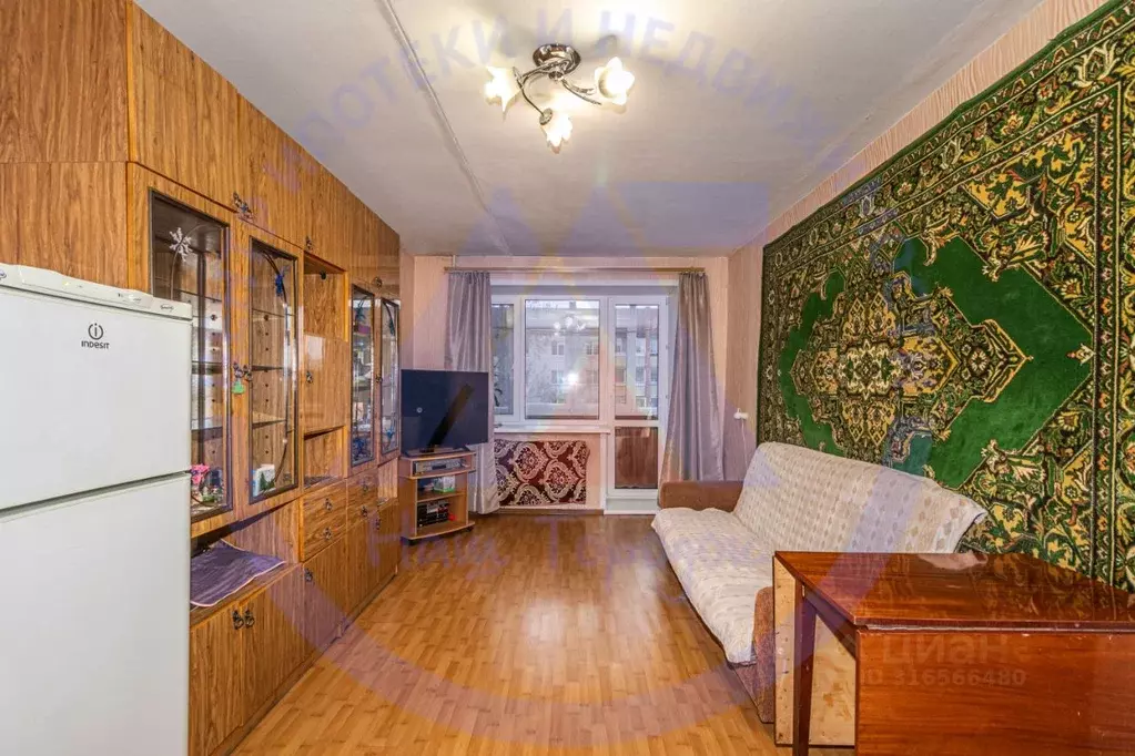 3-к кв. Курганская область, Курган Школьная ул., 5 (58.8 м) - Фото 1