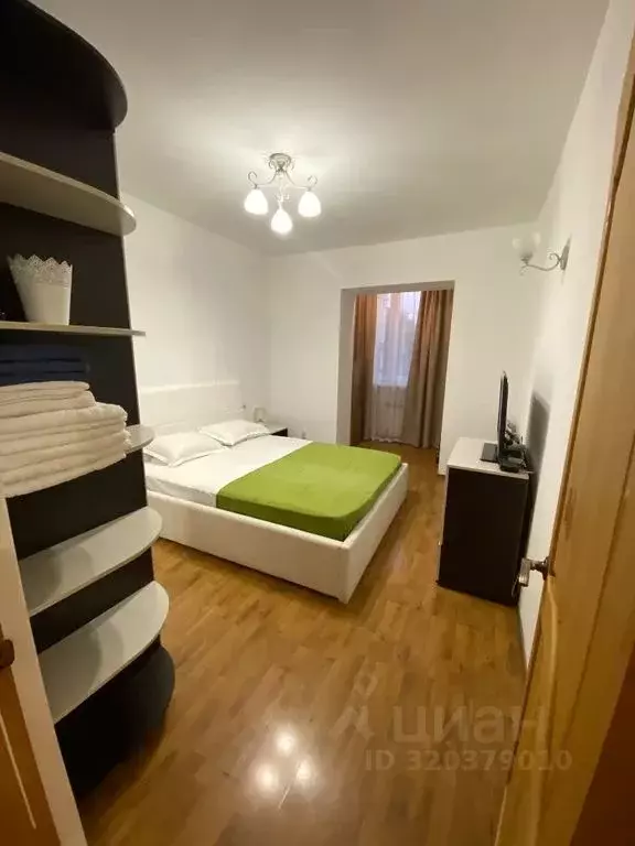 3-к кв. Краснодарский край, Геленджик Ульяновская ул., 19 (80.0 м) - Фото 1