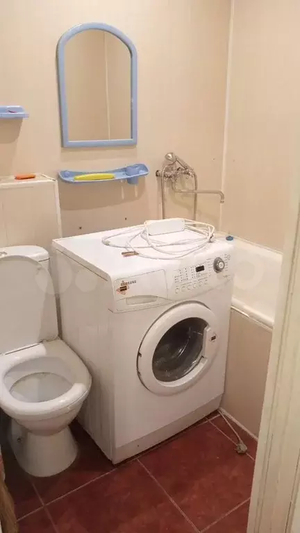1-к. квартира, 31 м, 5/5 эт. - Фото 0