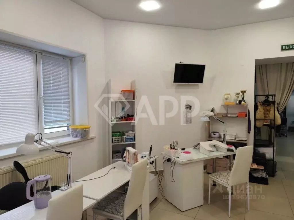 Помещение свободного назначения в Удмуртия, Ижевск 7-я Подлесная ул., ... - Фото 2