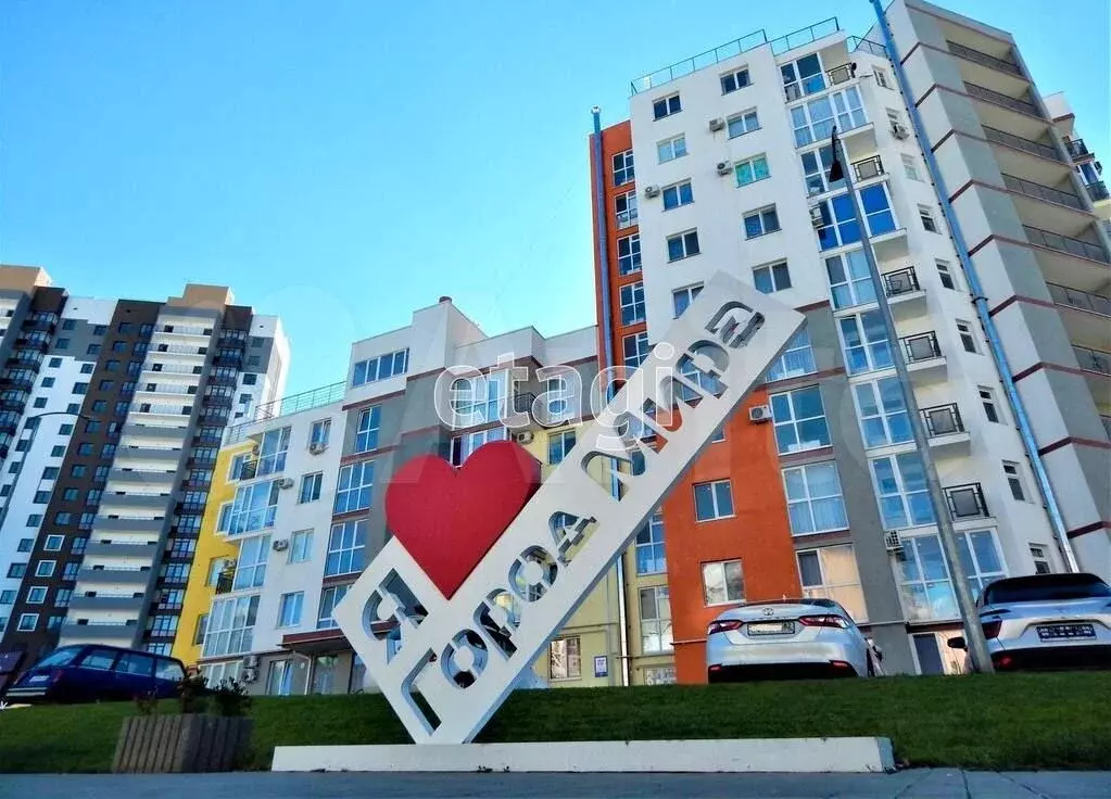 2-к. квартира, 66 м, 2/9 эт. - Фото 1