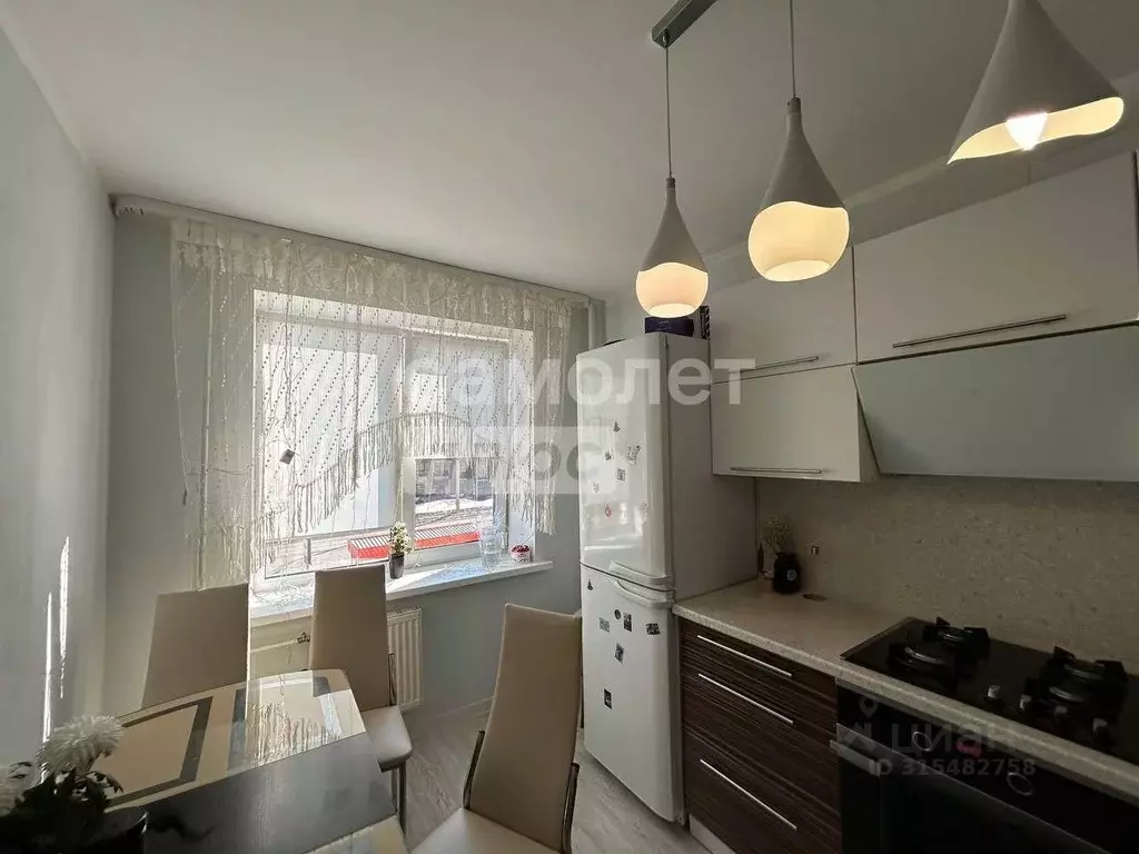 2-к кв. Удмуртия, Ижевск ул. Архитектора П.П. Берша, 31 (58.0 м) - Фото 0