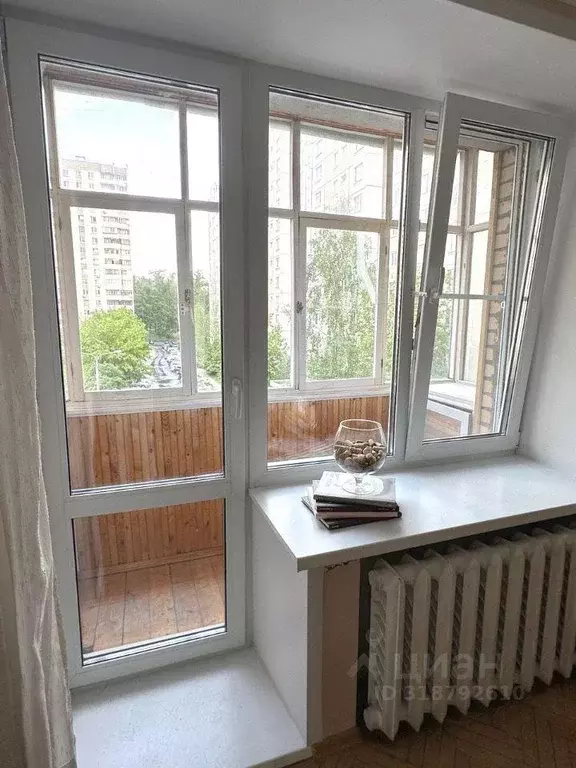 Квартира, 3 комнаты, 58 м - Фото 0