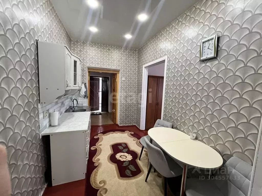 Дом в Крым, Симферополь ул. Чапаева, 35 (50 м) - Фото 1