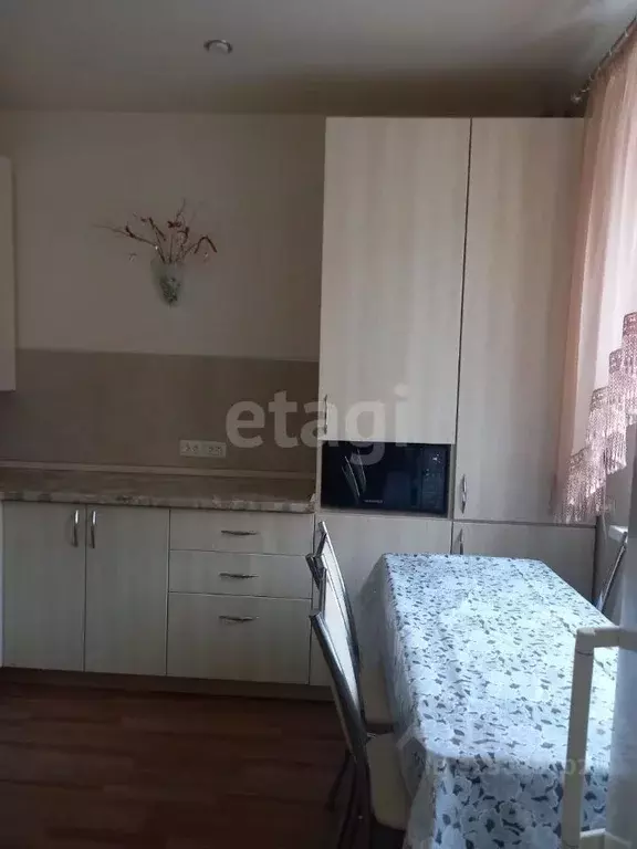 2-к кв. Калужская область, Калуга Тепличная ул., 9 (58.0 м) - Фото 2