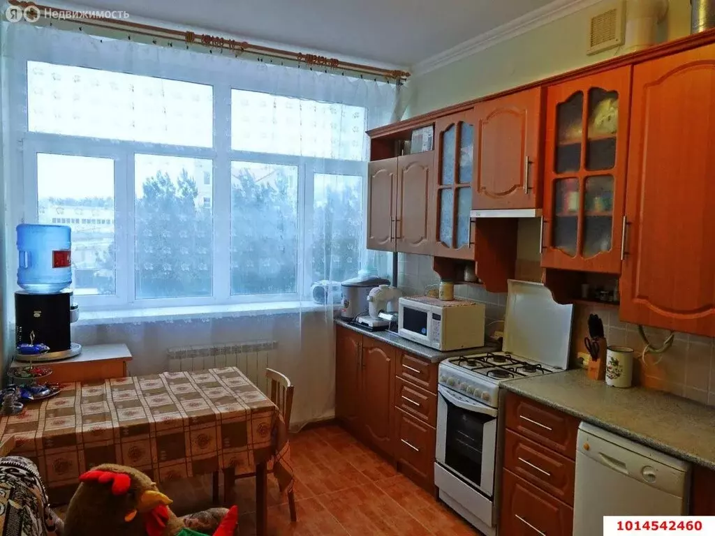 2-комнатная квартира: Геленджик, улица Савицкого, 2 (71.4 м) - Фото 0