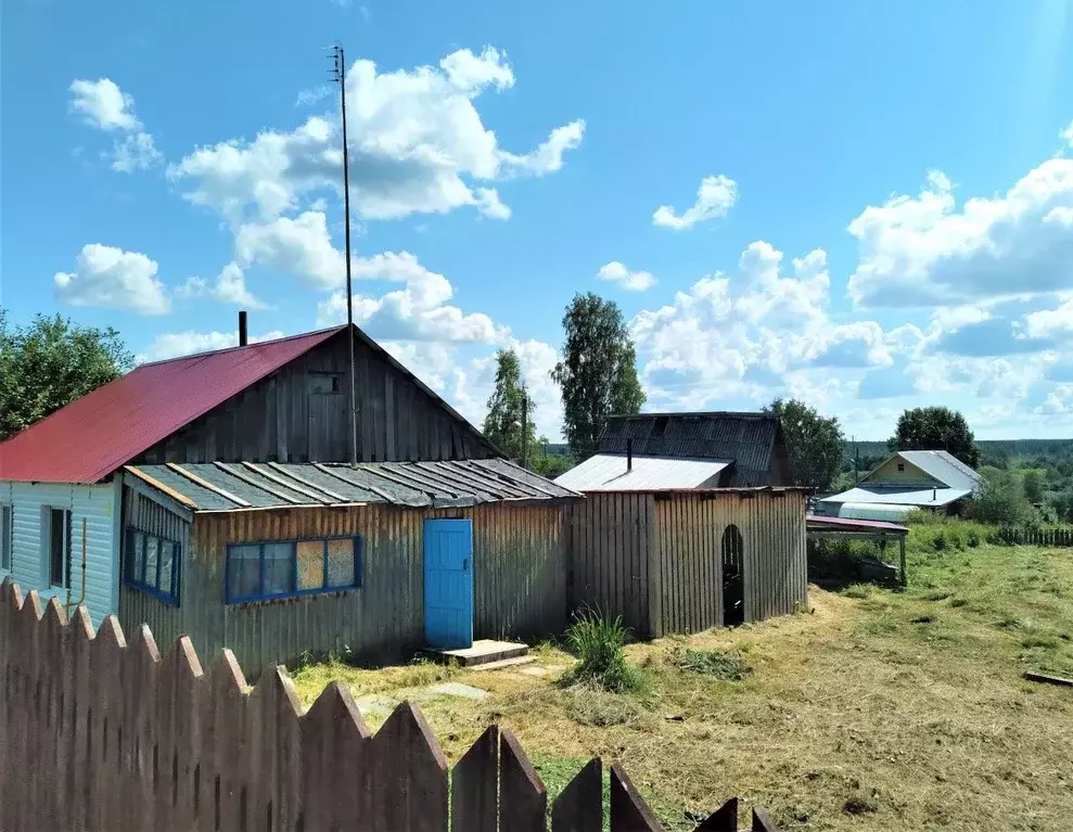 Дом в Пермский край, Березники муниципальное образование, с. Романово ... - Фото 0