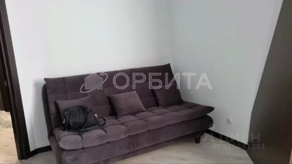 3-к кв. Тюменская область, Тюмень ул. Газовиков, 73к4 (60.1 м) - Фото 2