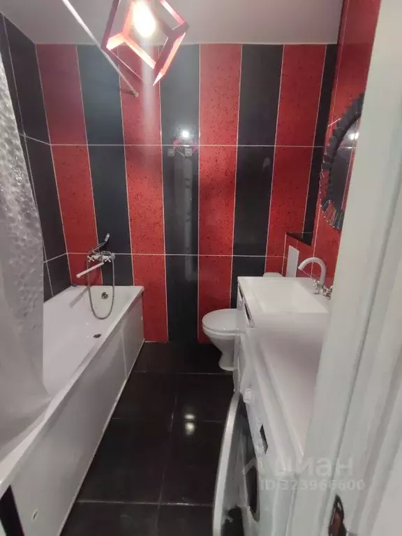 Студия Тюменская область, Тюмень Велижанская ул., 66 (26.0 м) - Фото 1