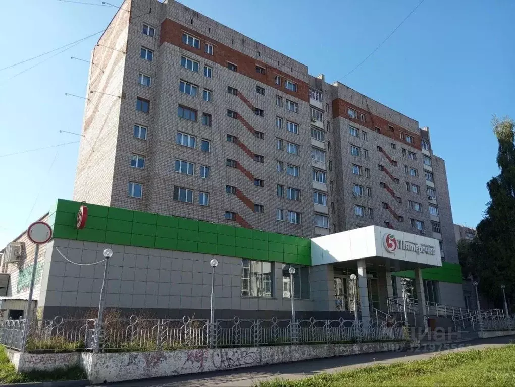 Помещение свободного назначения в Удмуртия, Ижевск ул. имени 50-летия ... - Фото 1