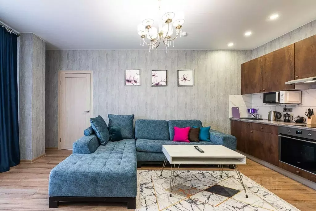 2-к кв. Челябинская область, Челябинск Лесопарковая ул., 8 (60.0 м) - Фото 1