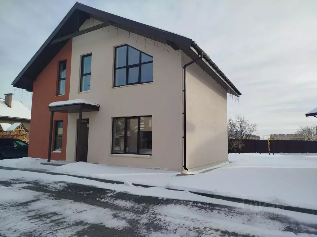 Дом в Челябинская область, Челябинск ул. Белова, 4А (150 м) - Фото 1
