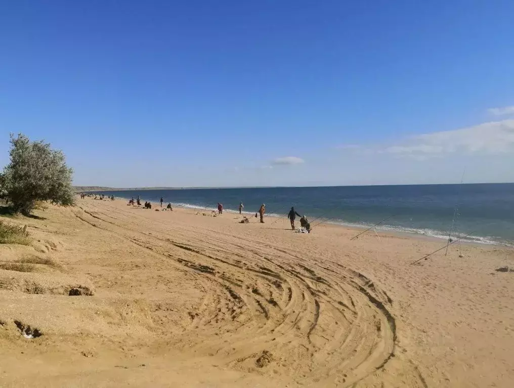 Участок в Крым, Феодосия муниципальный округ, Приморский пгт ул. ... - Фото 1