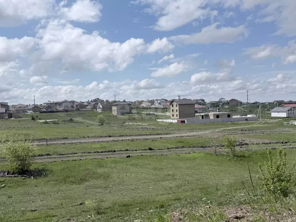 Участок в Крым, Симферопольский район, с. Мирное  (6.0 сот.) - Фото 1