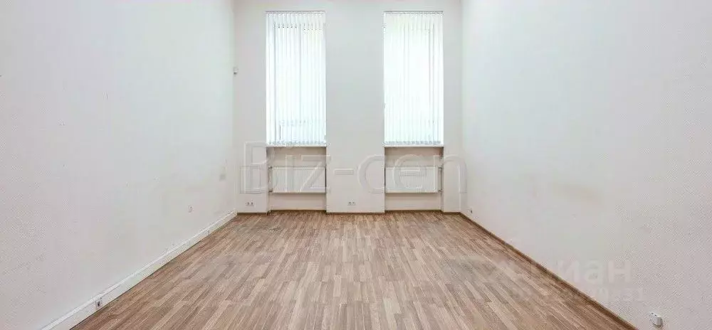 Офис в Санкт-Петербург Лиговский просп., 43-45Б (27 м) - Фото 2