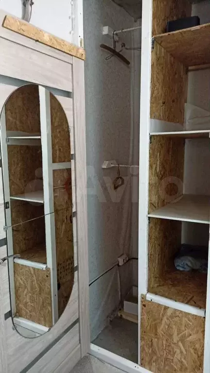 Комната 18,8 м в 3-к., 1/5 эт. - Фото 1