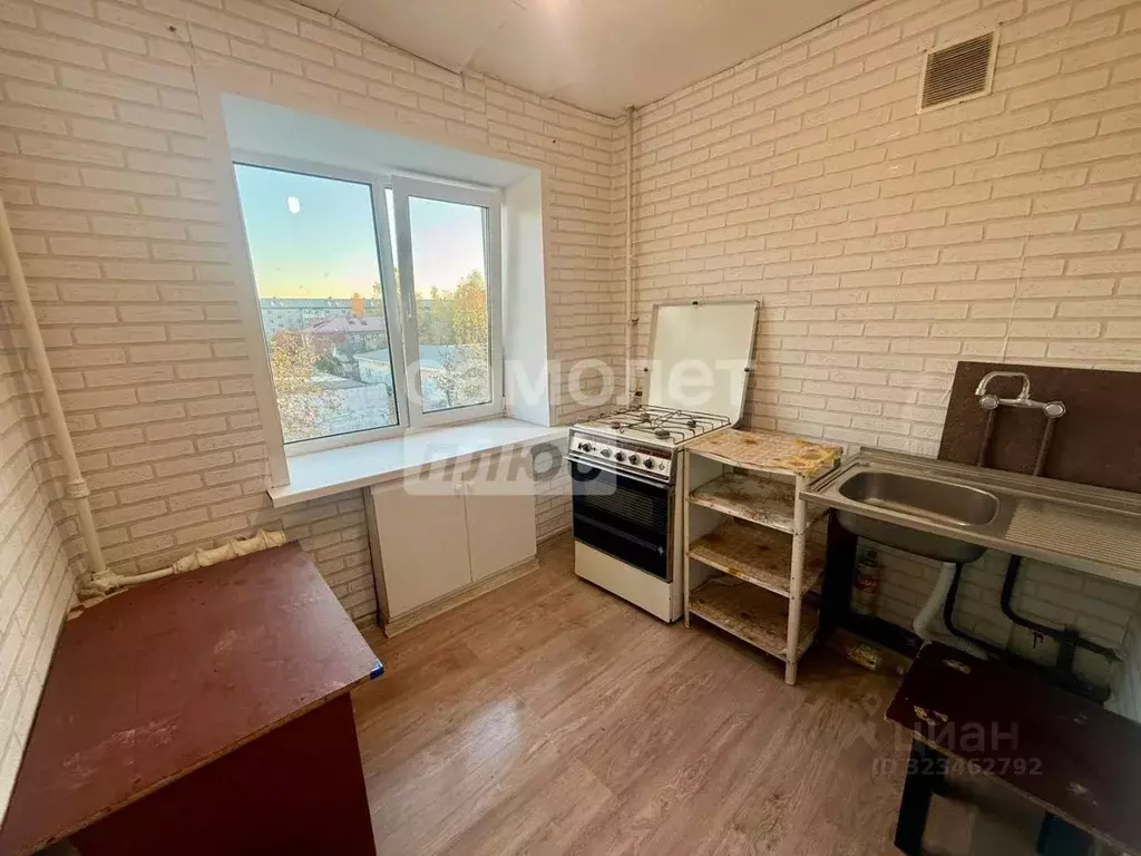 1-к кв. Свердловская область, Серов ул. Ленина, 142 (29.4 м) - Фото 1