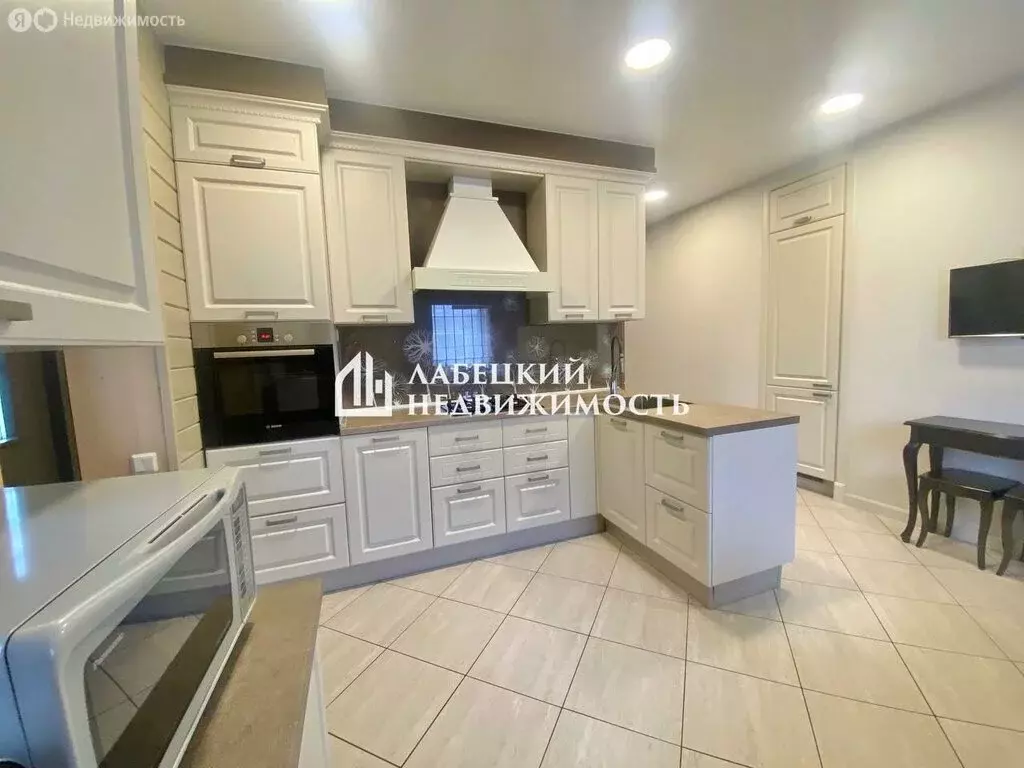 Дом в посёлок Приветнинское, Морская улица, 26 (181.5 м) - Фото 1