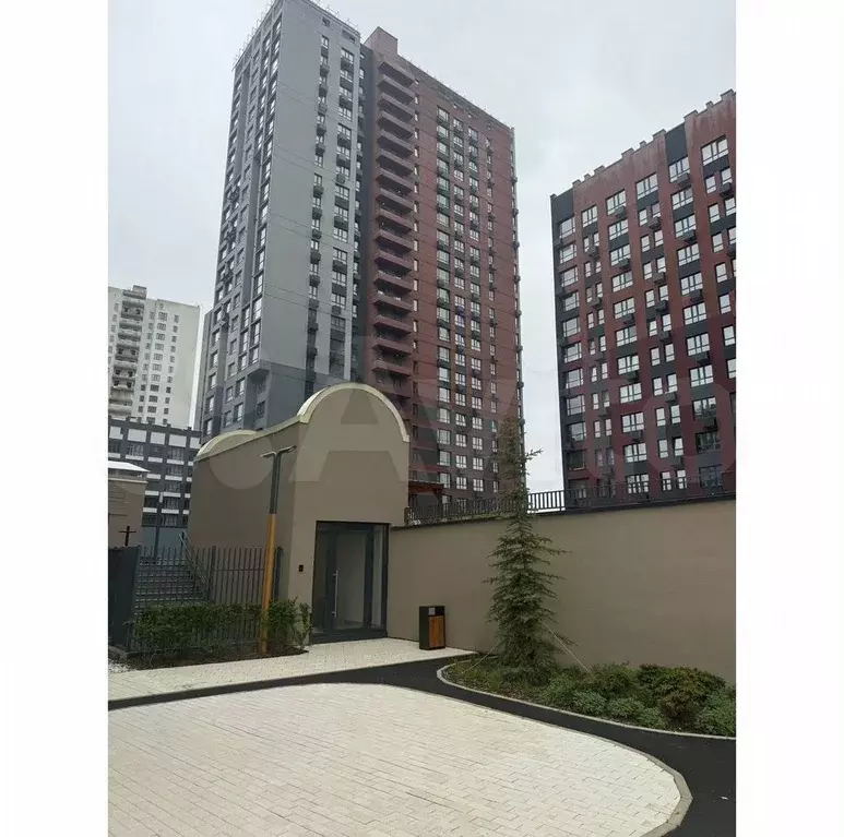 1-к. квартира, 42,7 м, 2/7 эт. - Фото 0