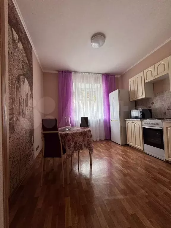 1-к. квартира, 42 м, 6/9 эт. - Фото 1