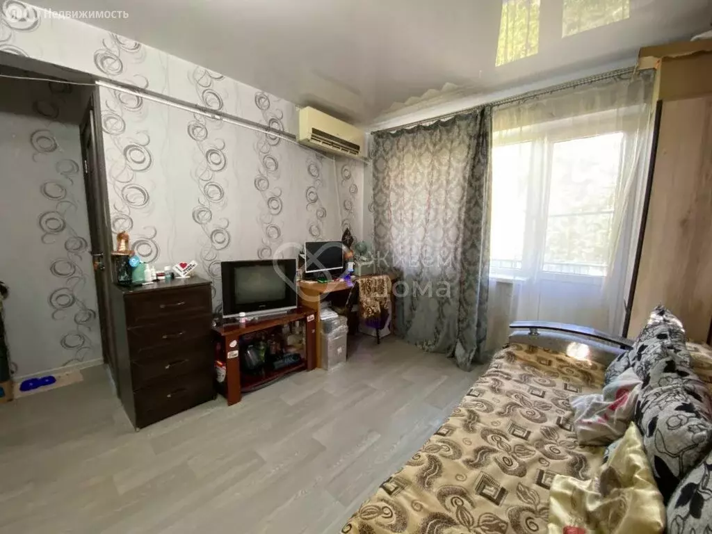 1-комнатная квартира: Волгоград, улица Дзержинского, 41 (32 м) - Фото 1