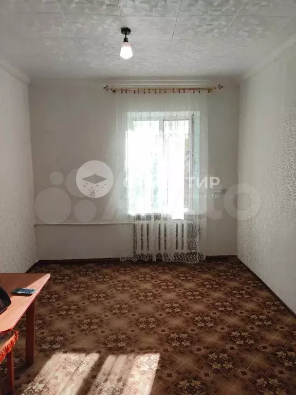 Комната 15,7 м в 1-к., 1/2 эт. - Фото 0