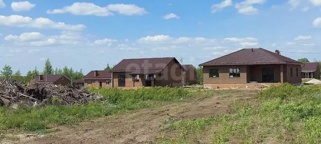 Участок в Курская область, Курский район, Моковский сельсовет, д. ... - Фото 2