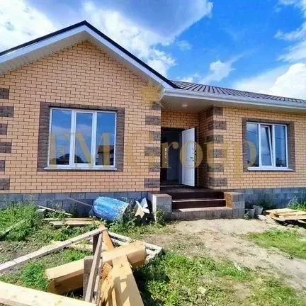 Дом в Белгородская область, Белгород Юго-Западный 2.5 мкр,  (115 м) - Фото 1