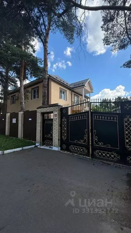 Дом в Московская область, Одинцовский городской округ, с. Немчиновка ... - Фото 1