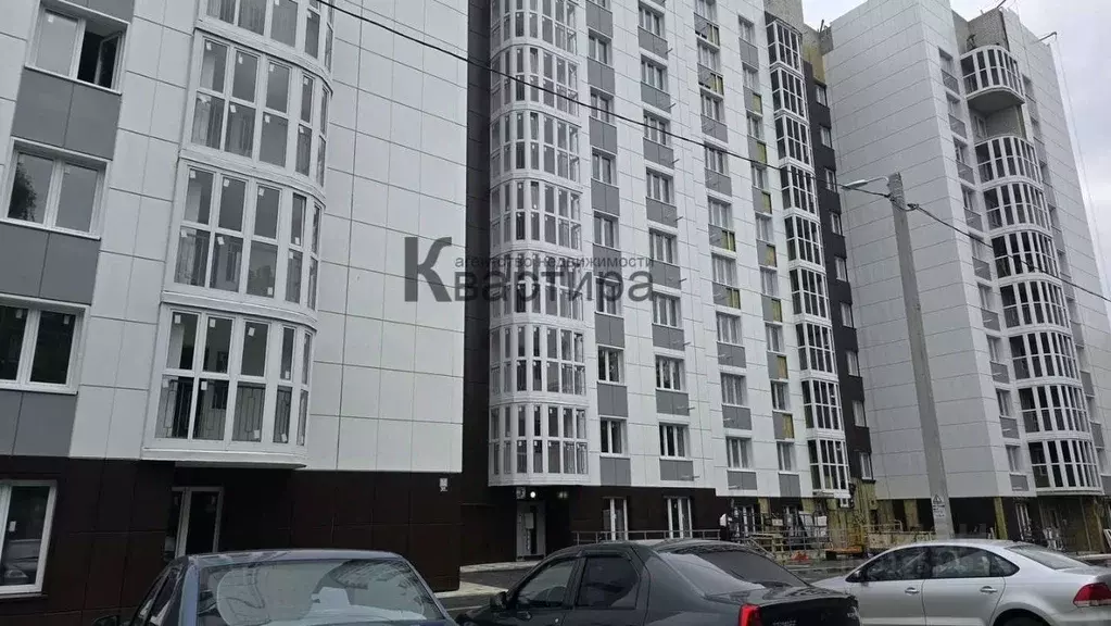 2-к кв. Смоленская область, Смоленск ул. Попова, 30 (71.75 м) - Фото 0