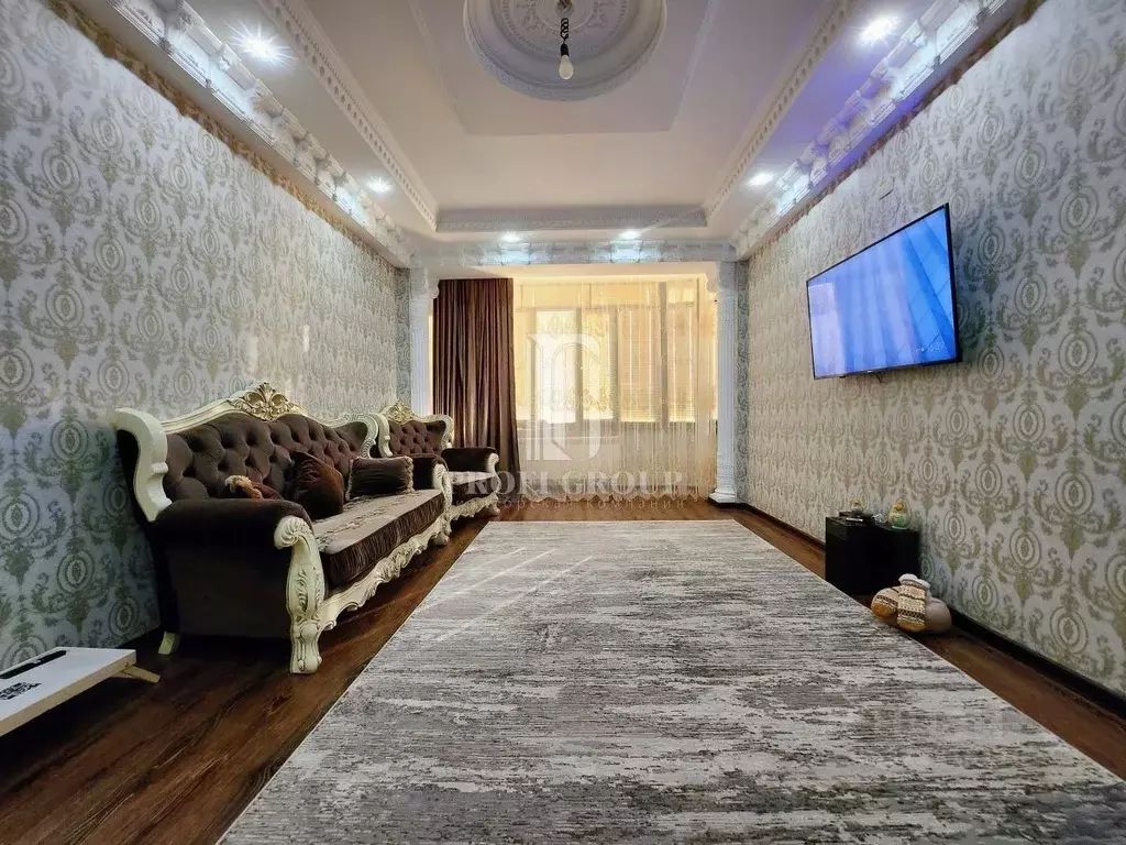 2-к кв. Дагестан, Махачкала М-5 мкр, ул. Столичная (92.0 м) - Фото 1