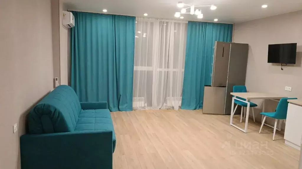 Студия Астраханская область, Астрахань Автомобильная ул., 8 (40.0 м) - Фото 1