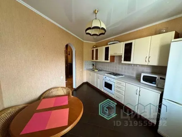 1-к кв. Калининградская область, Калининград ул. Белинского, 61А (53.2 ... - Фото 1