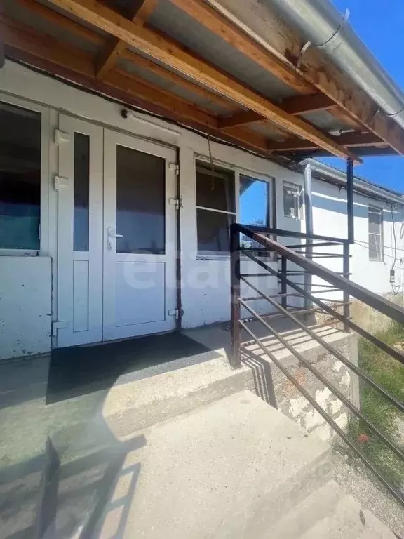 3-к кв. Крым, Белогорск ул. Пролетарская, 16 (48.0 м) - Фото 0