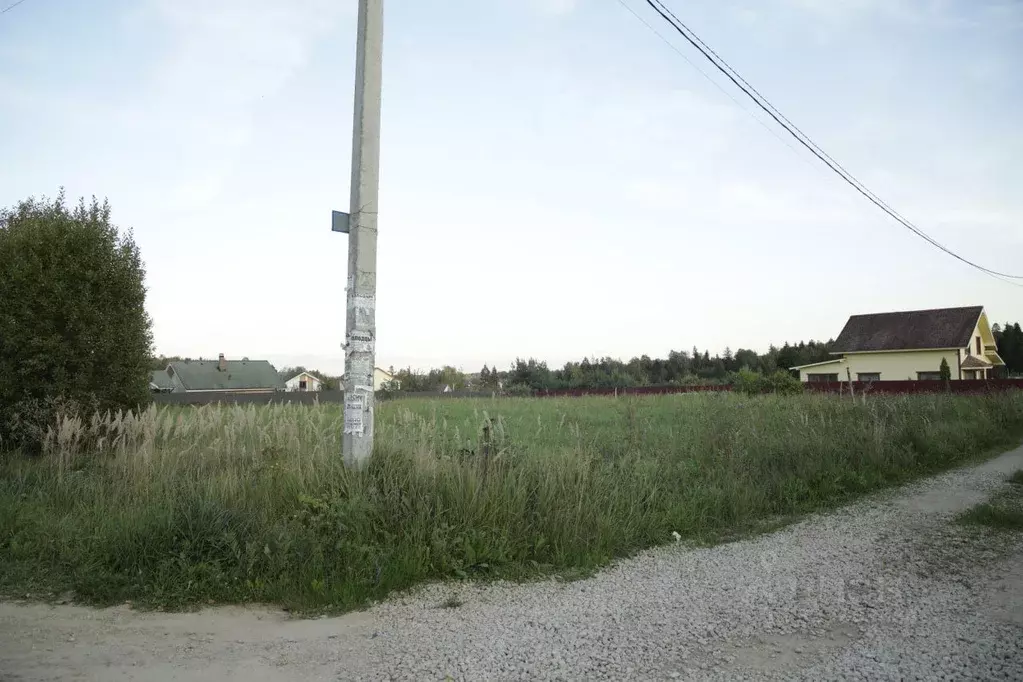 Участок в Московская область, Наро-Фоминский городской округ, д. ... - Фото 1
