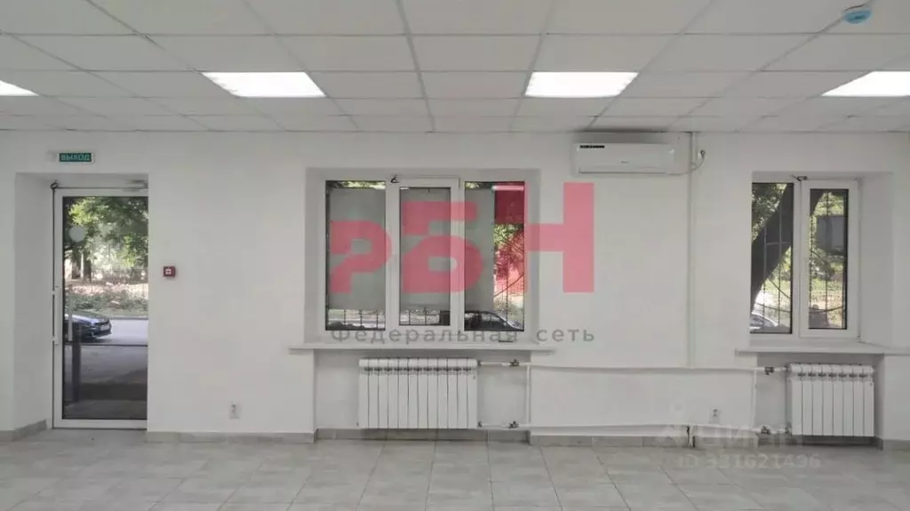Помещение свободного назначения в Ростовская область, Таганрог ул. ... - Фото 1