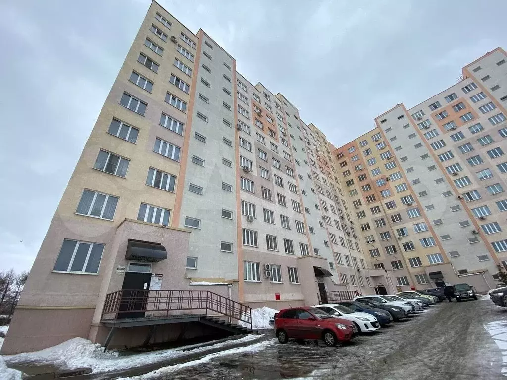 3-к. квартира, 70м, 8/12эт. - Фото 0